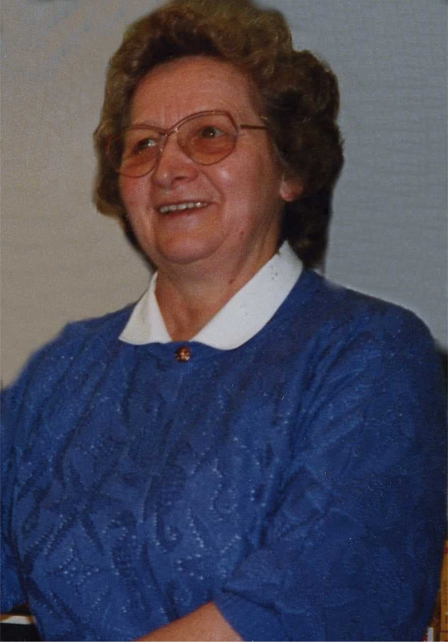 Frau Marianne Reiß