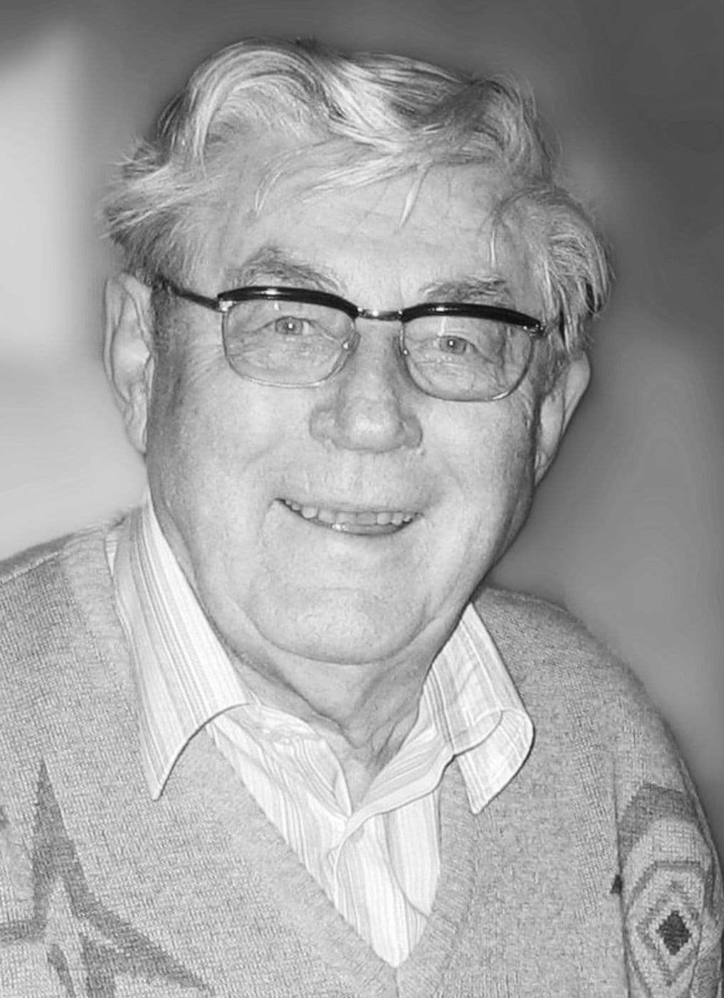 Herr Ewald Adler