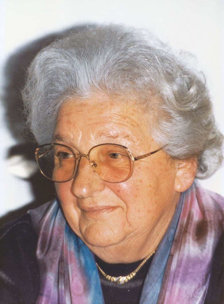 Frau Elsa Schaller