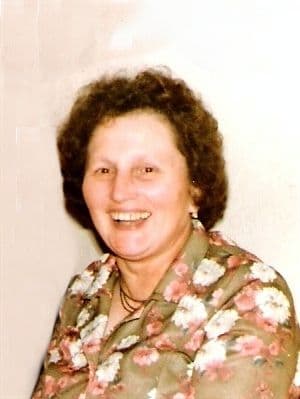 Frau Anna Zapf
