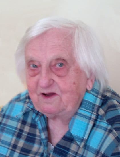 Frau Theresia Fütterer