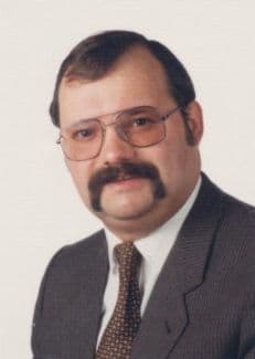 Herr Dr. Albert Keilhauer