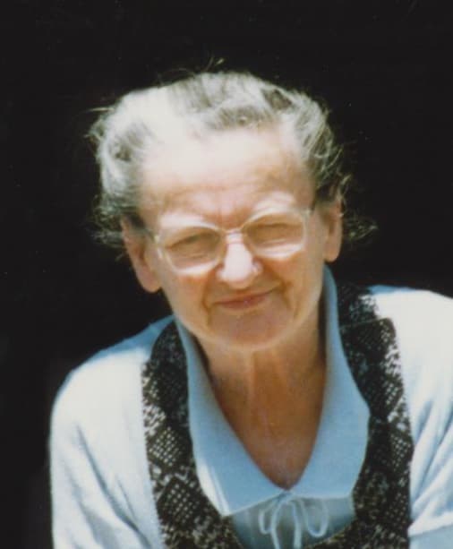 Frau Karola Porsch