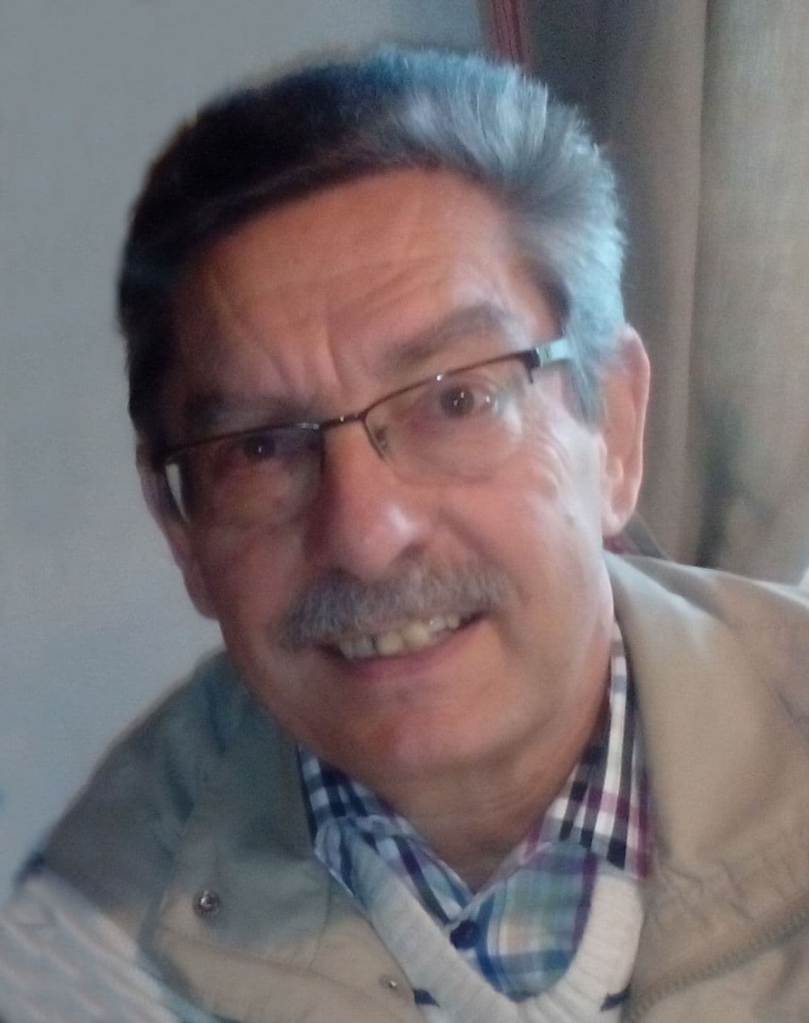 Herr Raymund Lauber
