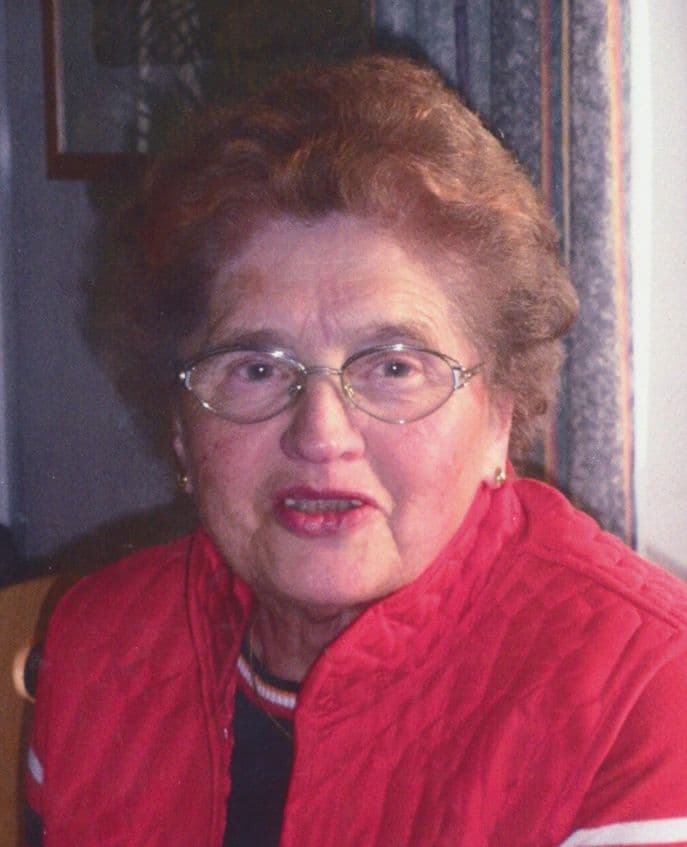 Frau Linda Walter
