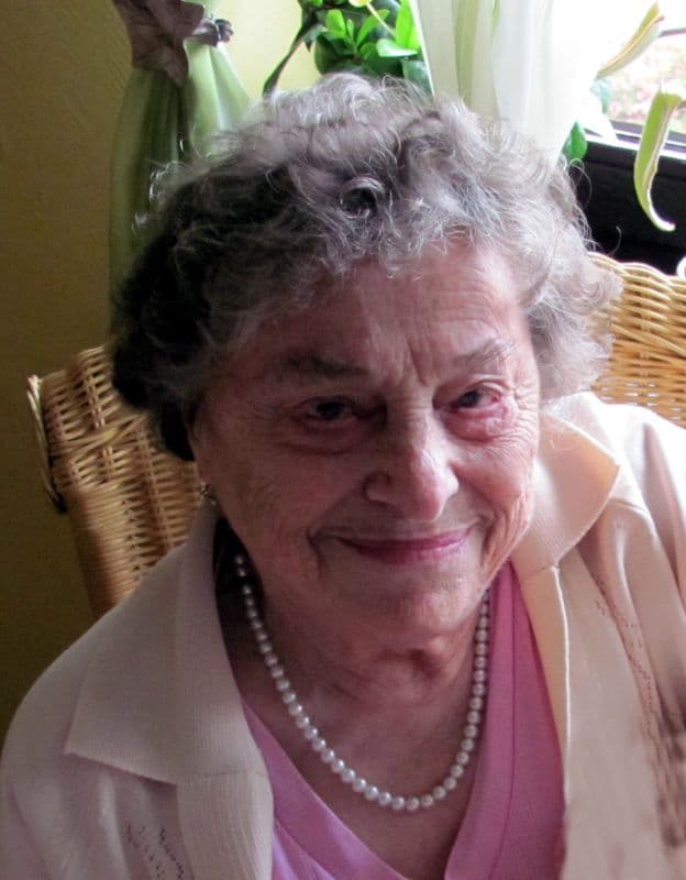 Frau Frieda Strobel