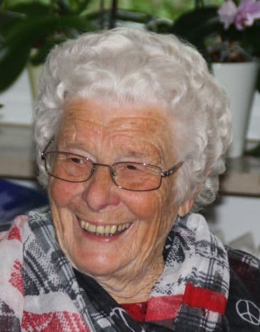 Frau Lisbeth Bauer