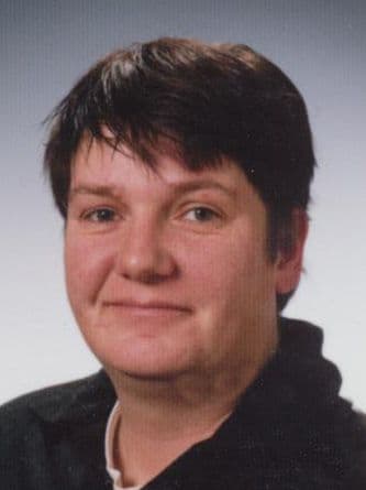 Frau Diane Wenzel