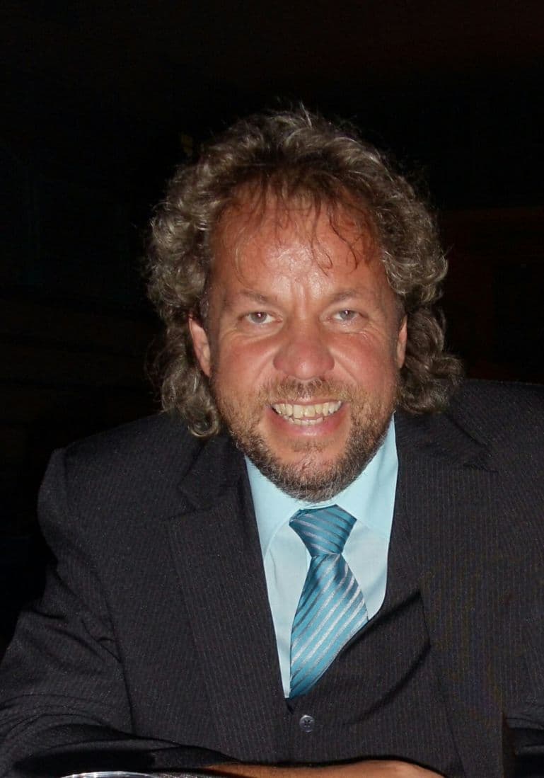 Herr Klaus Lindner