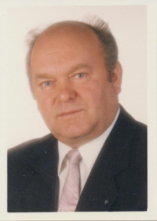 Herr Horst Schneider