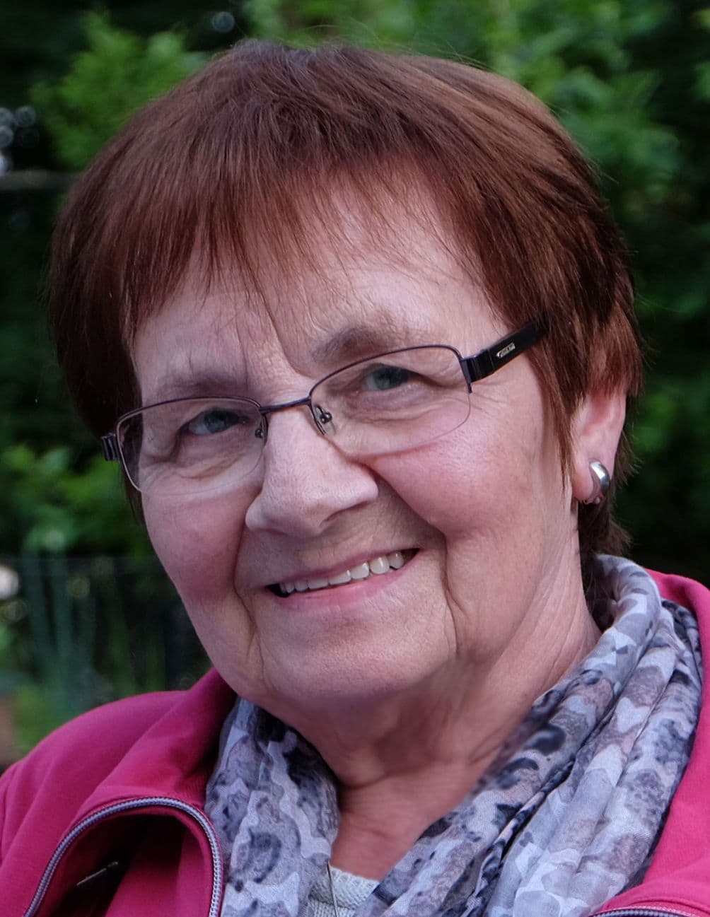 Frau Melanie Weiß