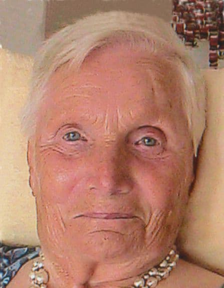 Frau Trina Lottes