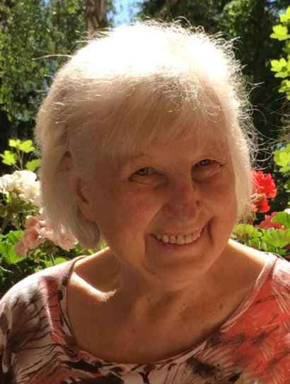 Frau Ingrid Schultze