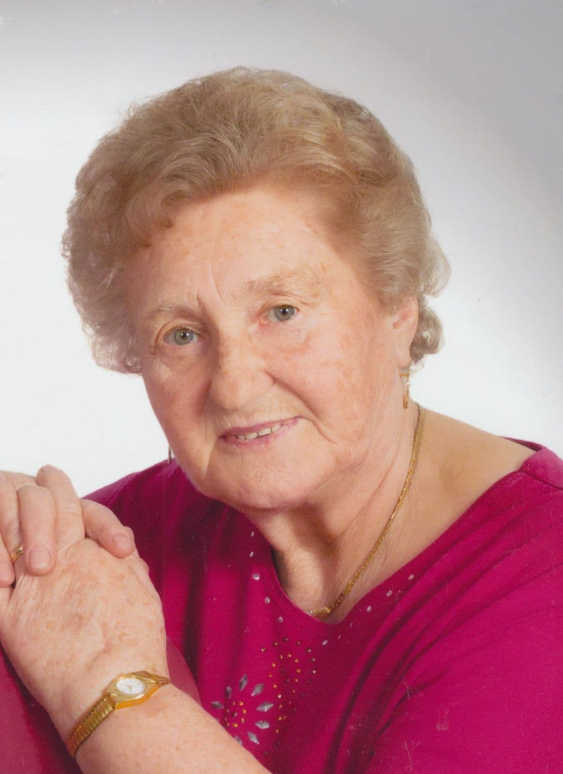 Frau Hermine Abraham