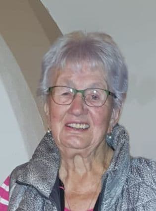 Frau Johanna Neumann